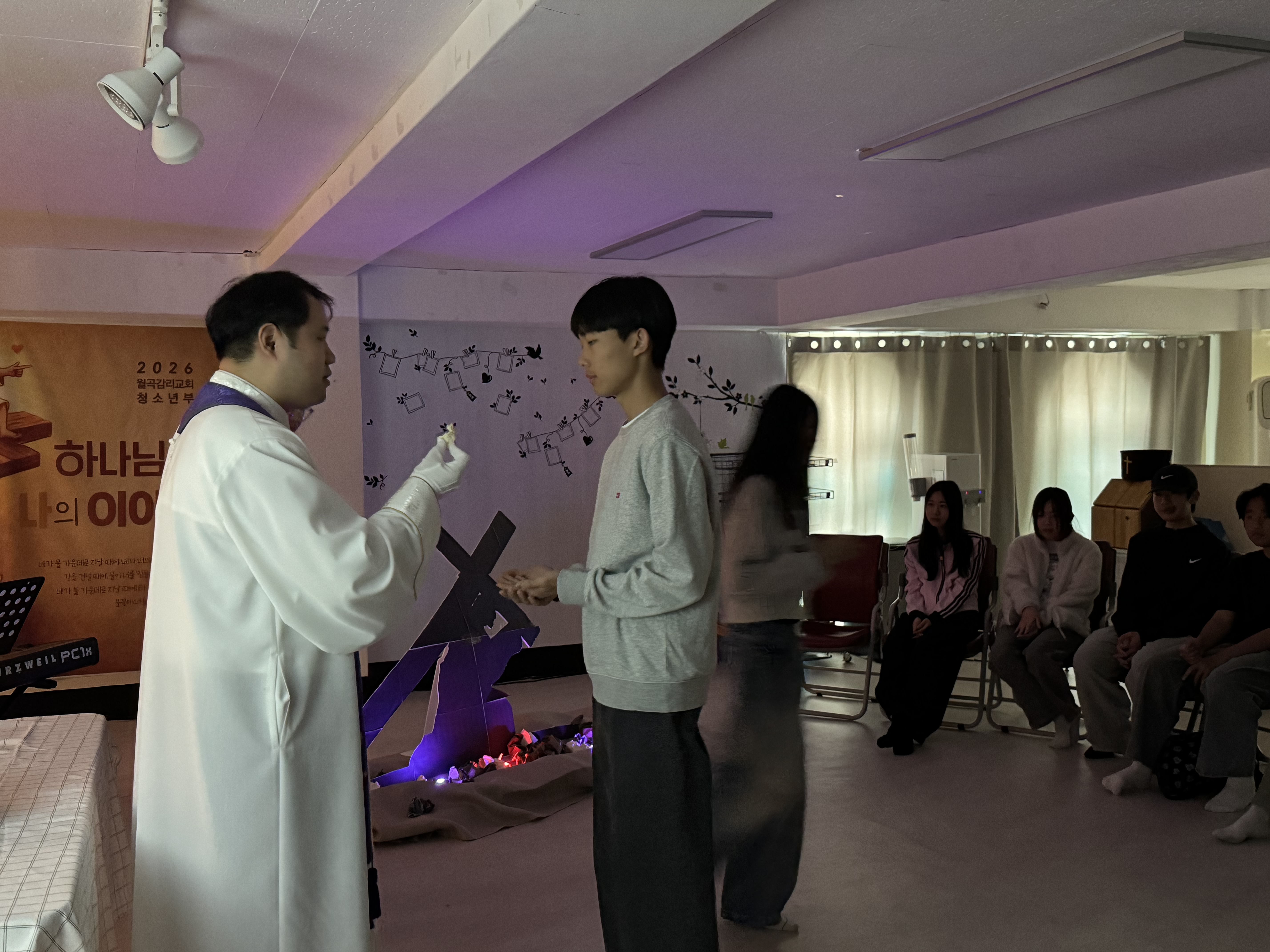 260329 청소년부 예배 스케치 (4)